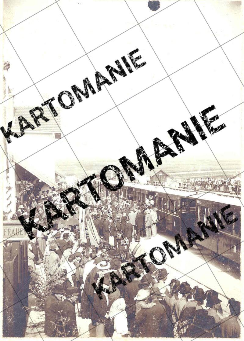 Die erste Bahneröffnung