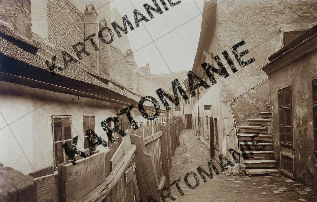 nr 47 zur blauen flasche