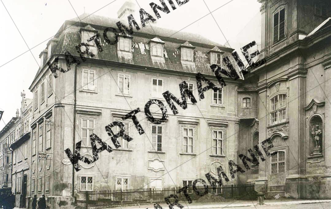 nr 83 ecke hofzeile wohnhaus theo