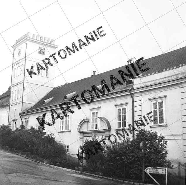 schlosspension